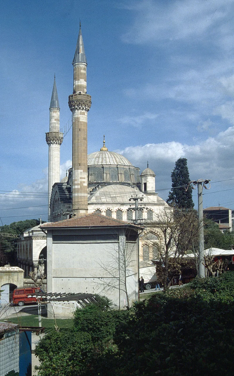Muradijas mošeja (Edirne) — Murada II 15. gadsimta flīzes