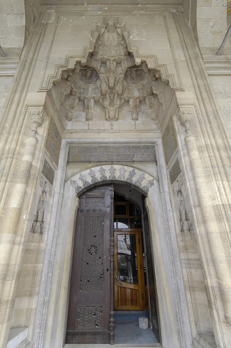 Mešita Muradiye (Edirne) – kachličky z 15. storočia z obdobia vlády Murada II.