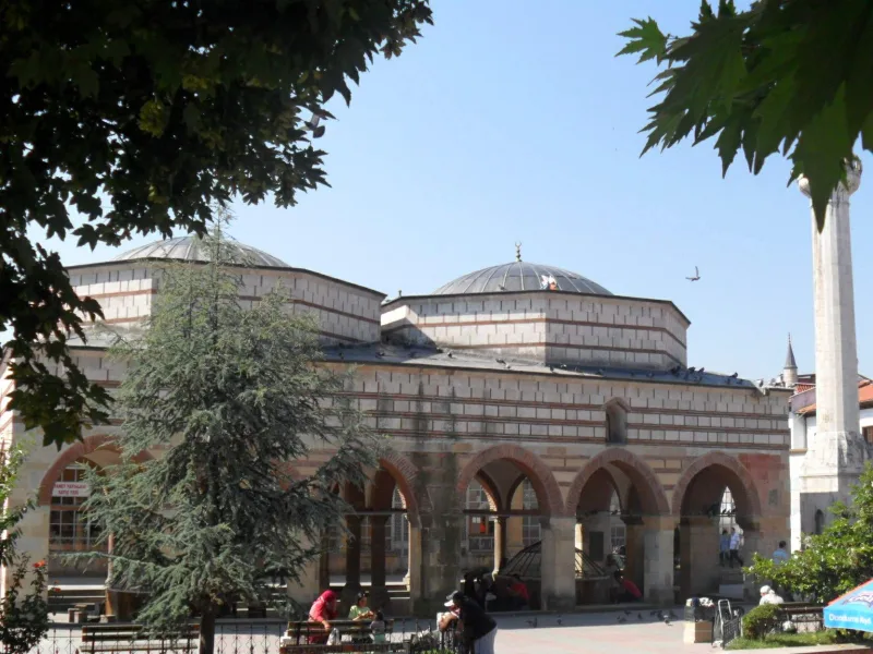 Nasrullah mošeja (Nasrullah Camii) Kastamonā — ceļvedis