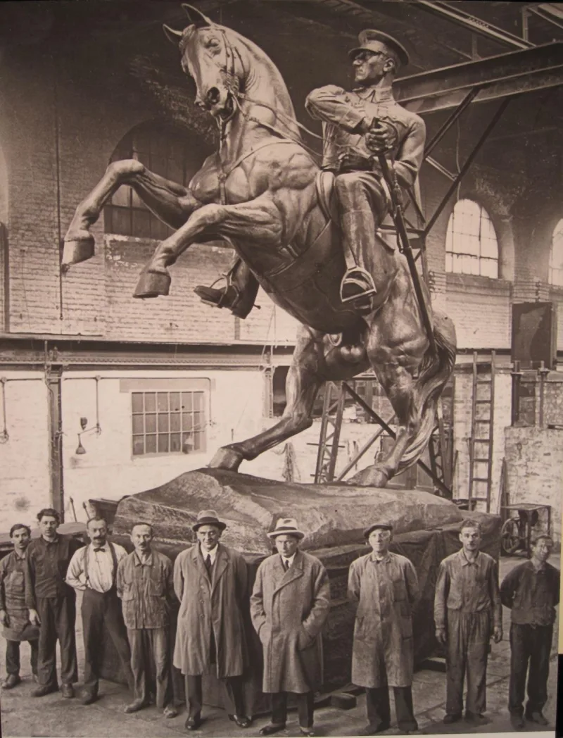 Statue of Honor (Onur Anıtı) — a statue of Atatürk on horseback in Samsun