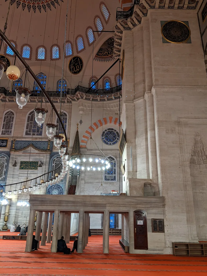 La mosquée Süleymaniye — un chef-d'œuvre de Sinan à Istanbul