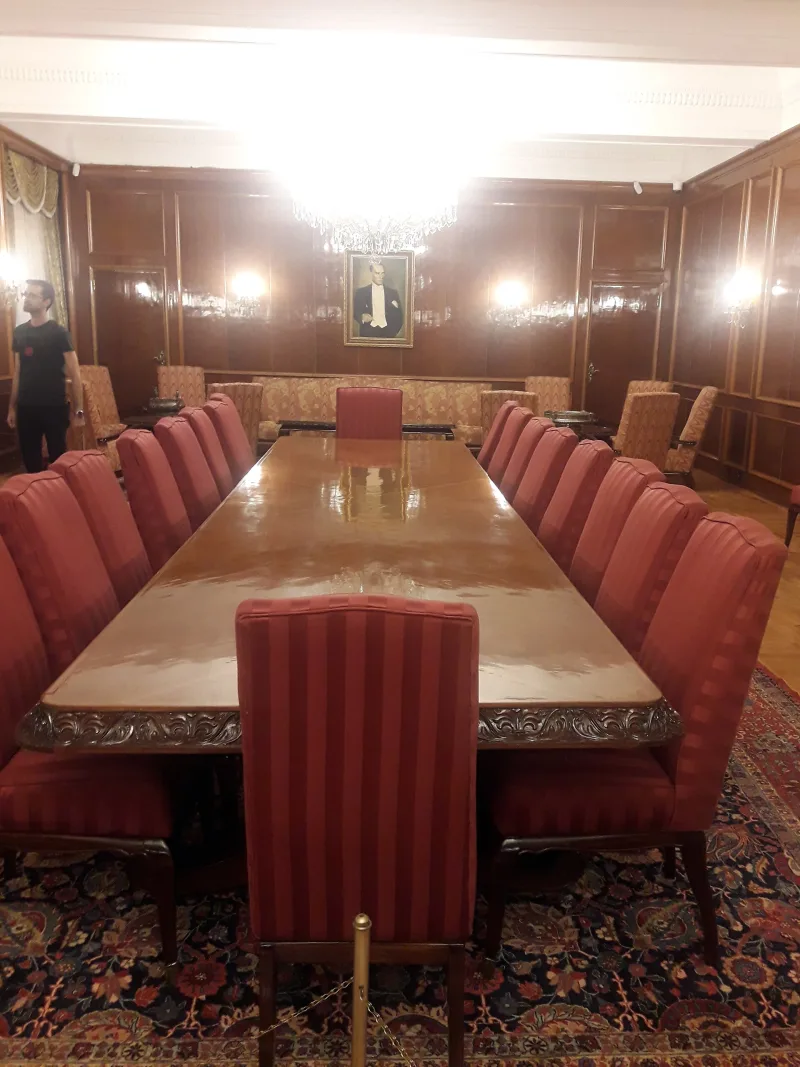 İş Bankası majandusliku iseseisvuse muuseum – Atatürki pank