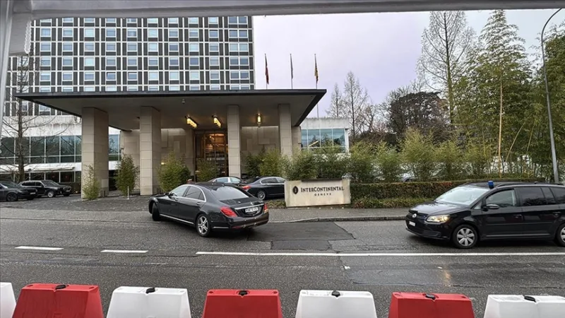 Las conversaciones entre Rusia, Estados Unidos y Ucrania prosiguen en su segundo día en Ginebra