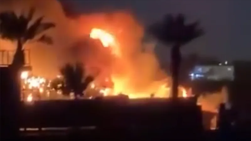 Se ha producido un incendio en la base estadounidense de Bagdad que fue objeto de un ataque