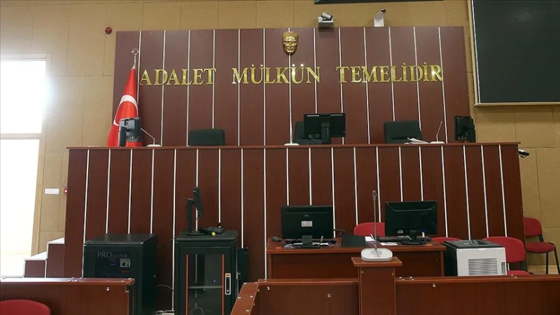 „Otthoni szappancsomagolási munka” ígéretével elkövetett csalásért legfeljebb 20 év börtönbüntetést kértek