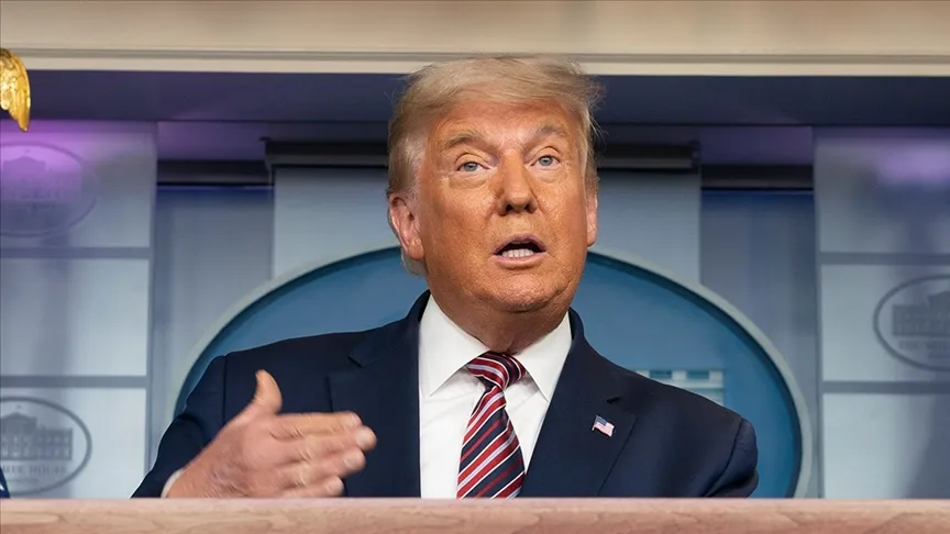 Trump oznámil, že odložil rozhodnutí o „útoku na íránské elektrárny“ do 6. dubna