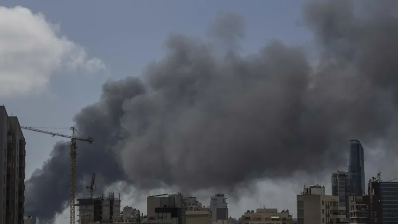 Ізраїль оголосив, що завершив блокаду міста Бінт-Джубейл на півдні Лівану та розпочав його окупацію