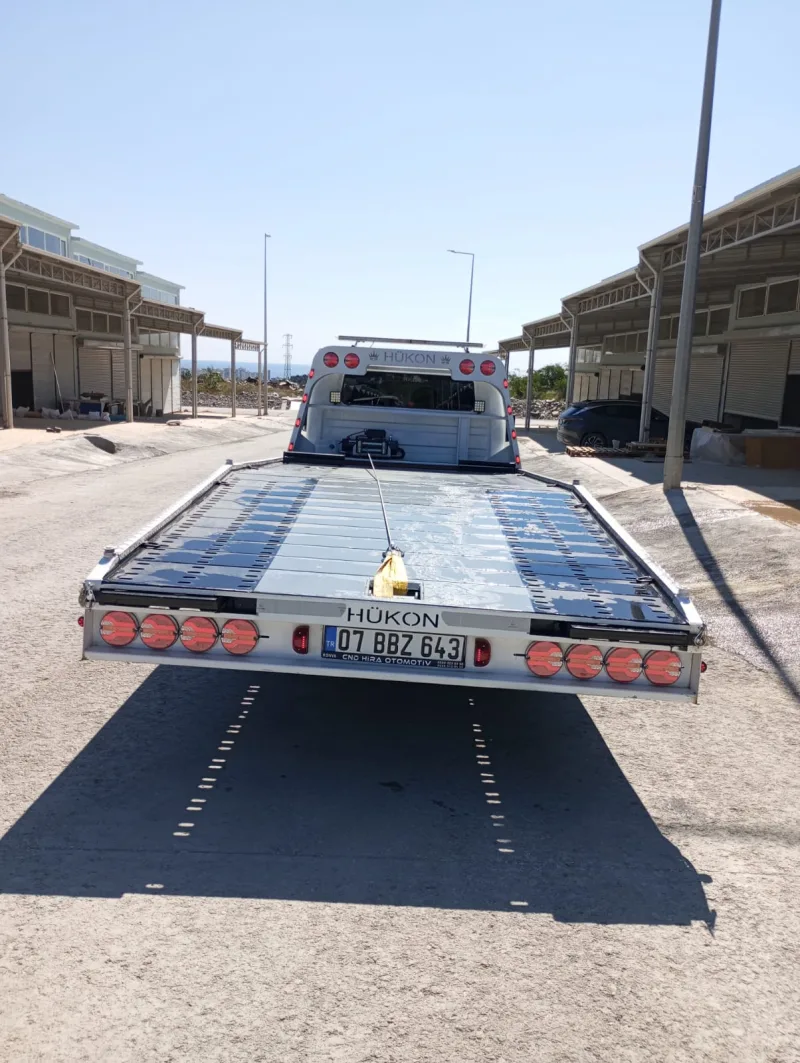 AC Kurtarici — Grúa en Alanya, Turismos y Camiones y vehículos especiales y grúa para motos